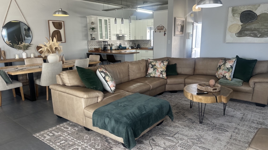 To Let 3 Bedroom Property for Rent in Big Bay Western Cape